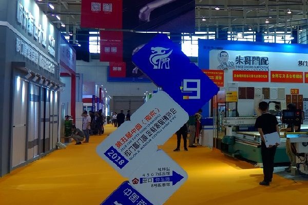參加一次大型展會大約需要多少錢？(m.hnhuay.cn)