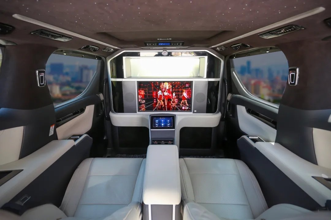 第十六屆RA上海汽車(chē)定制改裝車(chē)展本周末開(kāi)幕(參展網(wǎng)) 第十六屆RA上海汽車(chē)定制改裝車(chē)展本周末開(kāi)幕(m.hnhuay.cn)