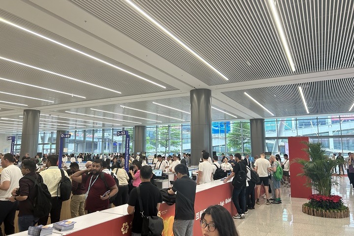 新疆歐亞安防及警用裝備展覽會(m.hnhuay.cn)