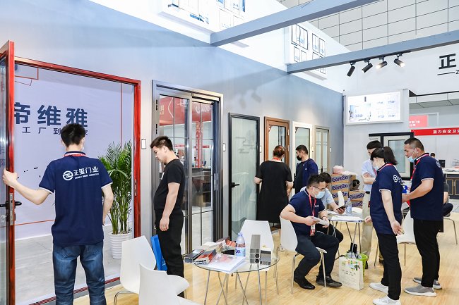 2021濟南門窗移門展覽會滕州推介會成功舉辦(m.hnhuay.cn)