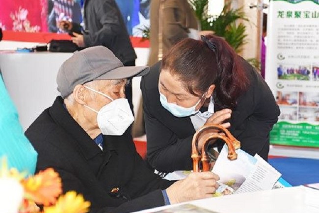 2021成都健康醫療博覽會10日圓滿收官(m.hnhuay.cn)