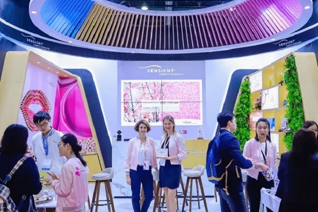 中國國際化妝品個(gè)人及家庭護(hù)理用品原料展覽會PCHi(m.hnhuay.cn)
