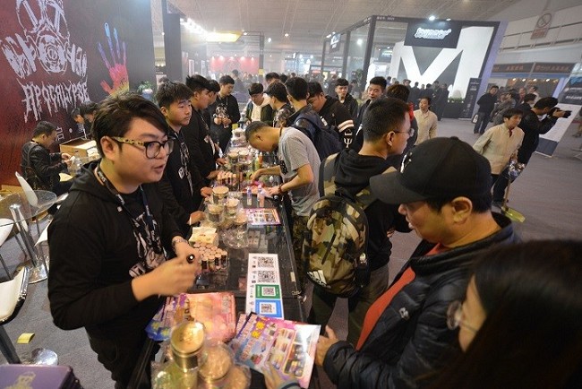 法國巴黎電子煙展覽會Vapexpo(m.hnhuay.cn)