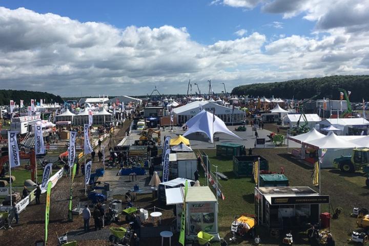 英國國際工程機械現場演示作業展覽會Plantworx(m.hnhuay.cn)