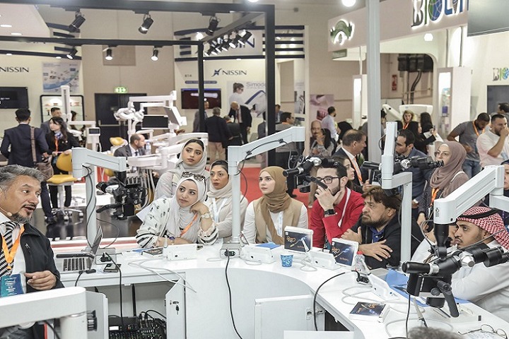 中東迪拜牙科及口腔展覽會AEEDC DUBAI(m.hnhuay.cn)