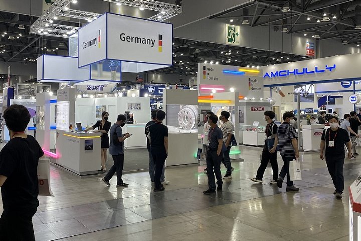 2024韓國國際機床展覽會SIMTOS4月1-5日在KINTEX1號和2號展館舉行(m.hnhuay.cn)
