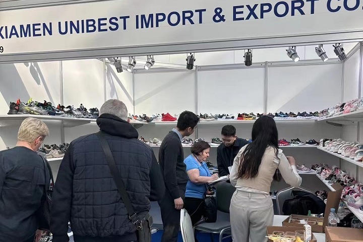 俄羅斯國際鞋及箱包展覽會秋季MOSSHOES/MOSPEL(m.hnhuay.cn)