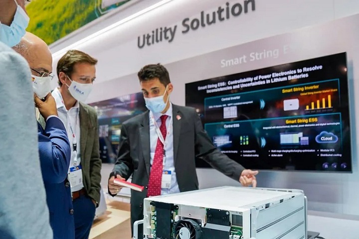 德國杜塞爾多夫太陽能展覽會Solar Solutions Dusseldorf(m.hnhuay.cn)