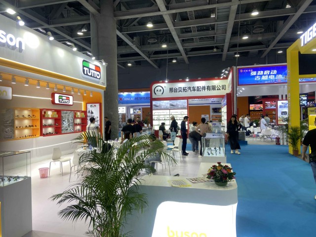 2025年波蘭華沙摩托車及自行車展覽會Warsaw Motorcycle Show時間以及地點(m.hnhuay.cn)