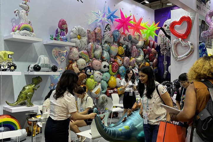 2025年美國拉斯維加斯服裝展覽會(huì)Magic Show于8月18-20日隆重舉行!(m.hnhuay.cn)